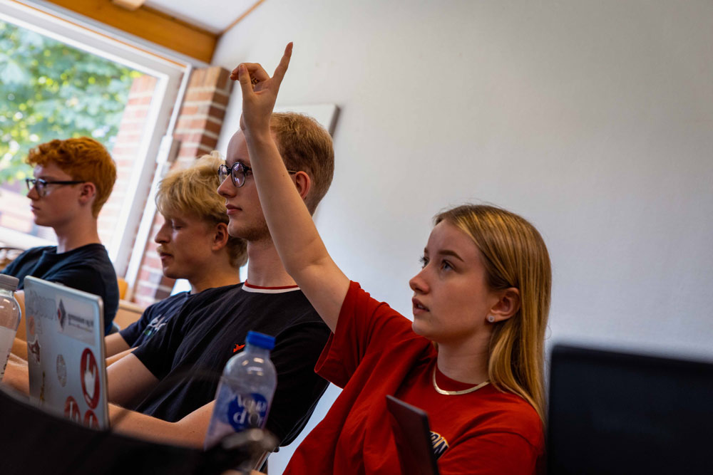 På Vejen Gymnasium Og HF | Læs Om Vores STX Studieretninger Her